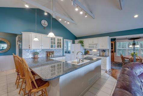 763 Glenview Drive Howard OH 43028