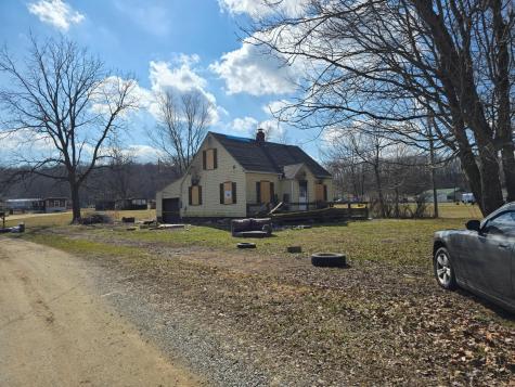 26004 Millwood Road Howard OH 43028