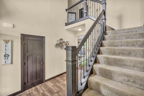 27 Fieldcrest Drive Centerburg OH 43011