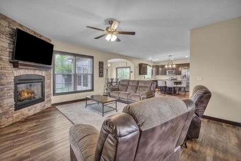 27 Fieldcrest Drive Centerburg OH 43011