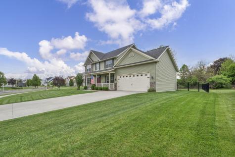 27 Fieldcrest Drive Centerburg OH 43011
