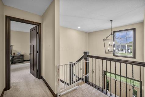 27 Fieldcrest Drive Centerburg OH 43011