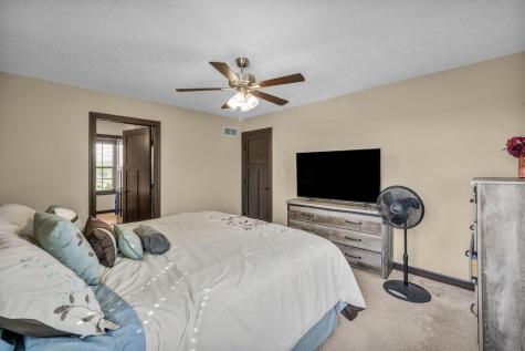 27 Fieldcrest Drive Centerburg OH 43011