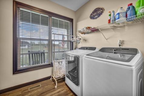 27 Fieldcrest Drive Centerburg OH 43011