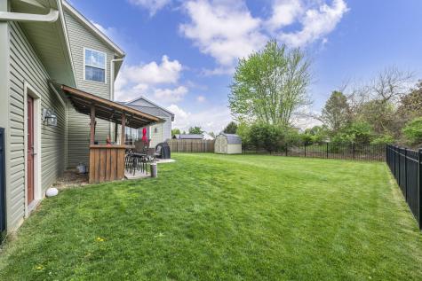 27 Fieldcrest Drive Centerburg OH 43011