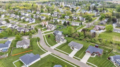 27 Fieldcrest Drive Centerburg OH 43011