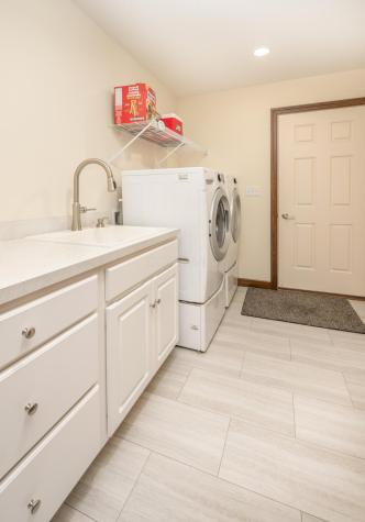 22686 Deal Road Gambier OH 43022