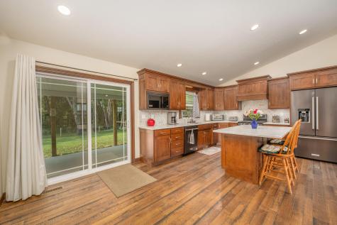 22686 Deal Road Gambier OH 43022