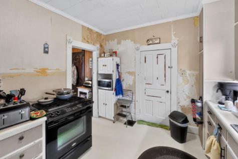 1 Ridgewood Avenue Mount Vernon OH 43050