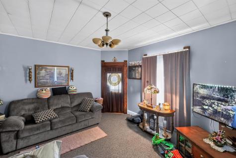 1 Ridgewood Avenue Mount Vernon OH 43050