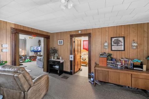 1 Ridgewood Avenue Mount Vernon OH 43050