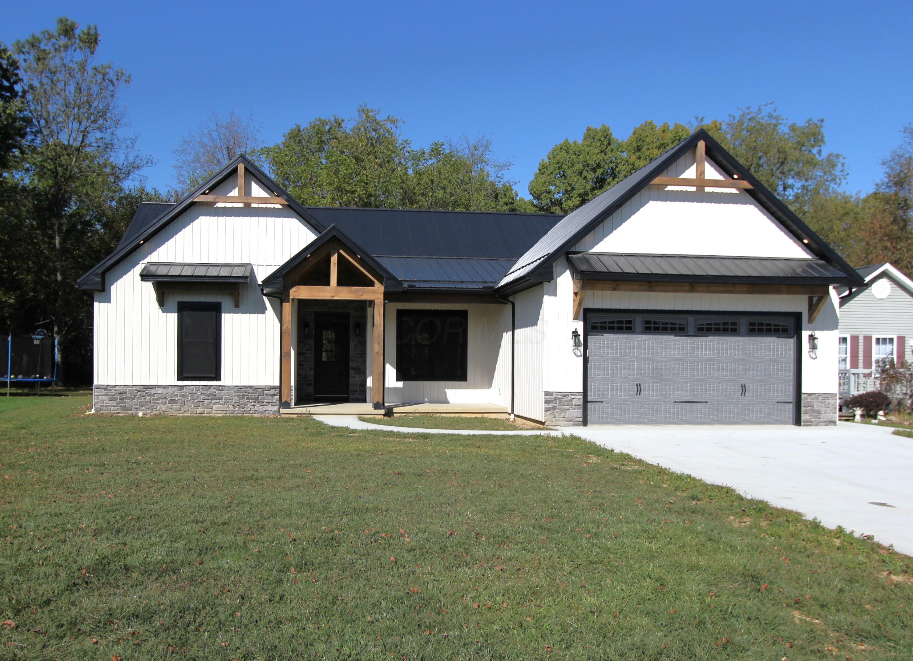 2599 Apple Valley Drive Howard OH 43028