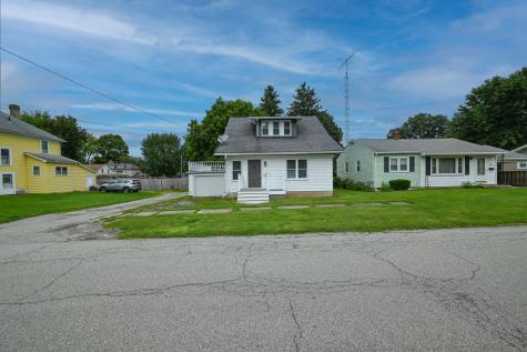 222 E Summit Street Galion OH 44833