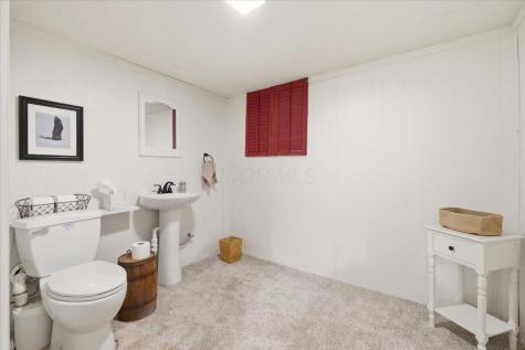 11391 Banning Road Mount Vernon OH 43050