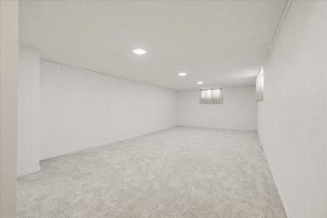 11391 Banning Road Mount Vernon OH 43050