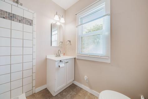 104 E Pleasant Street Mount Vernon OH 43050