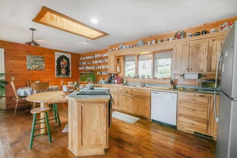 461 Lakeview Heights Drive Howard OH 43028