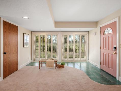 17041 Tulloss Road Mount Vernon OH 43050