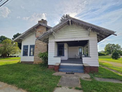 132 Portland Way S Galion OH 44833