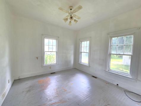 132 Portland Way S Galion OH 44833