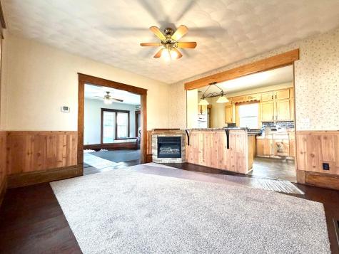 203 Taylor Street Fredericktown OH 43019