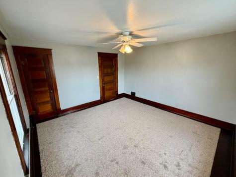 203 Taylor Street Fredericktown OH 43019