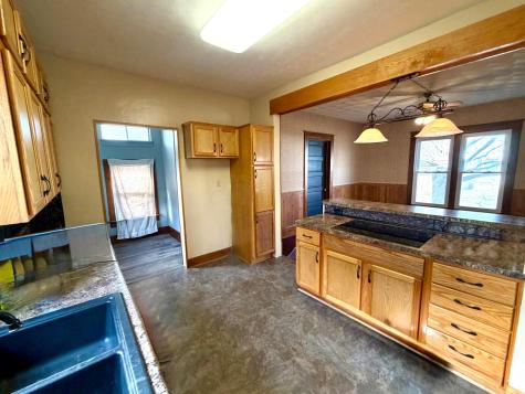 203 Taylor Street Fredericktown OH 43019