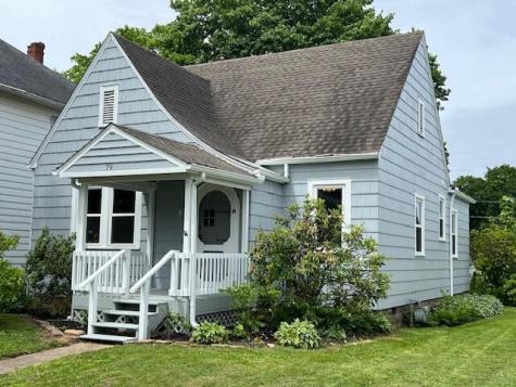 79 S Washington Street Utica OH 43080