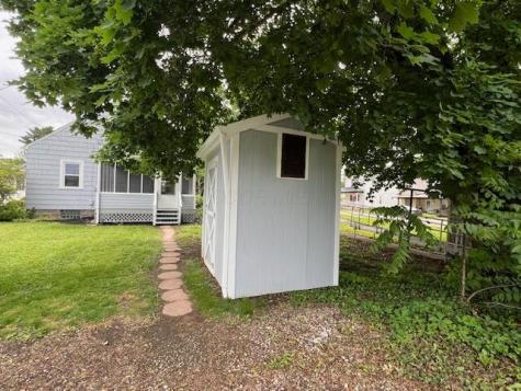 79 S Washington Street Utica OH 43080