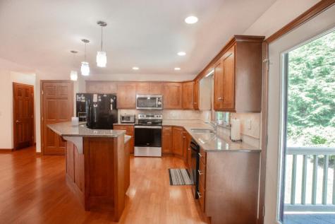 624 Grand Ridge Drive Howard OH 43028