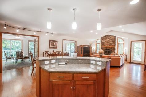 624 Grand Ridge Drive Howard OH 43028