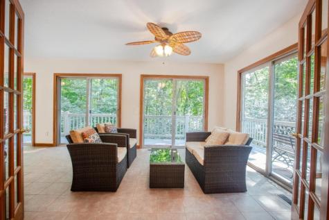 624 Grand Ridge Drive Howard OH 43028