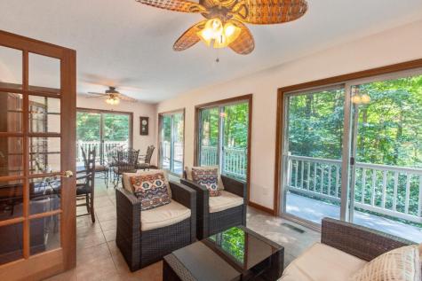 624 Grand Ridge Drive Howard OH 43028