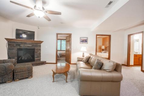 624 Grand Ridge Drive Howard OH 43028