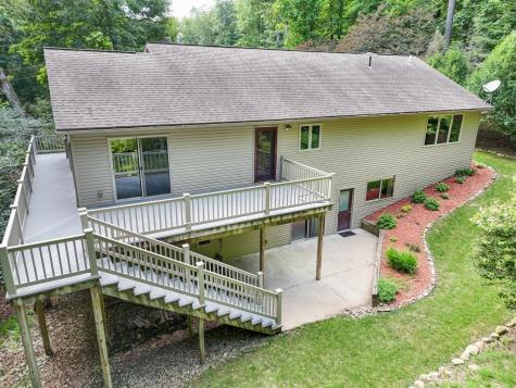 624 Grand Ridge Drive Howard OH 43028