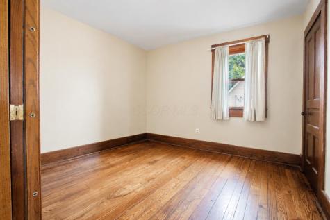 302 S Cedar Street Mount Vernon OH 43050