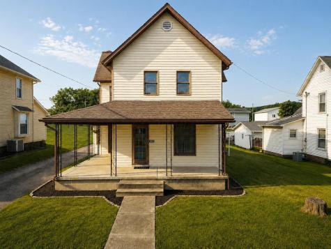 302 S Cedar Street Mount Vernon OH 43050