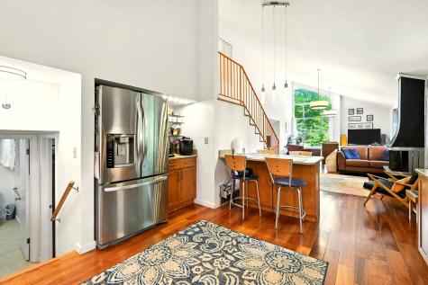 302 E Woodside Drive Gambier OH 43022