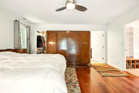 302 E Woodside Drive Gambier OH 43022