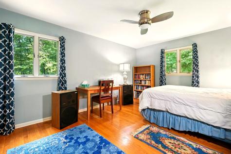 302 E Woodside Drive Gambier OH 43022