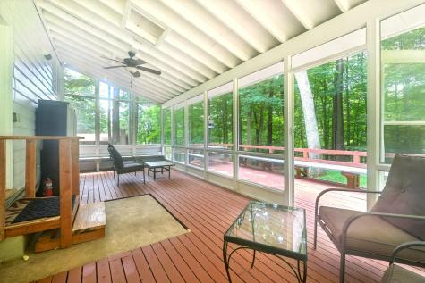 302 E Woodside Drive Gambier OH 43022