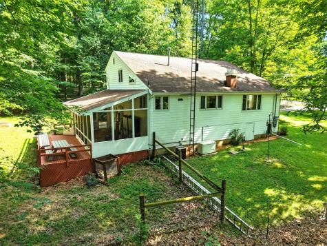 302 E Woodside Drive Gambier OH 43022