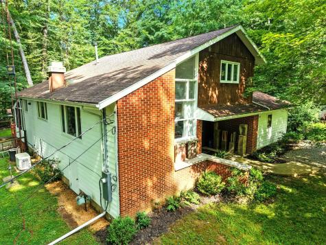 302 E Woodside Drive Gambier OH 43022