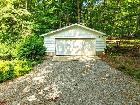 302 E Woodside Drive Gambier OH 43022