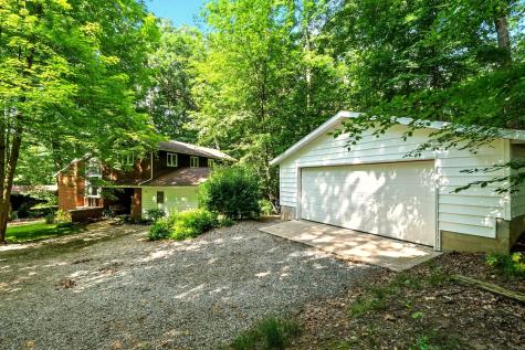 302 E Woodside Drive Gambier OH 43022