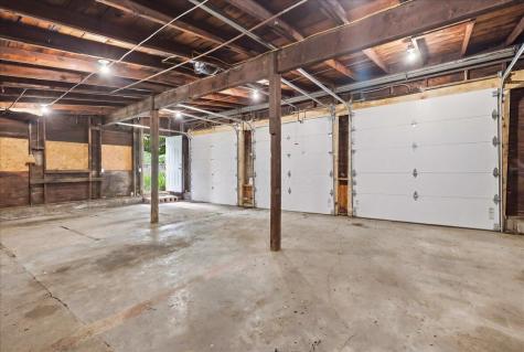 706 E Burgess Street Mount Vernon OH 43050