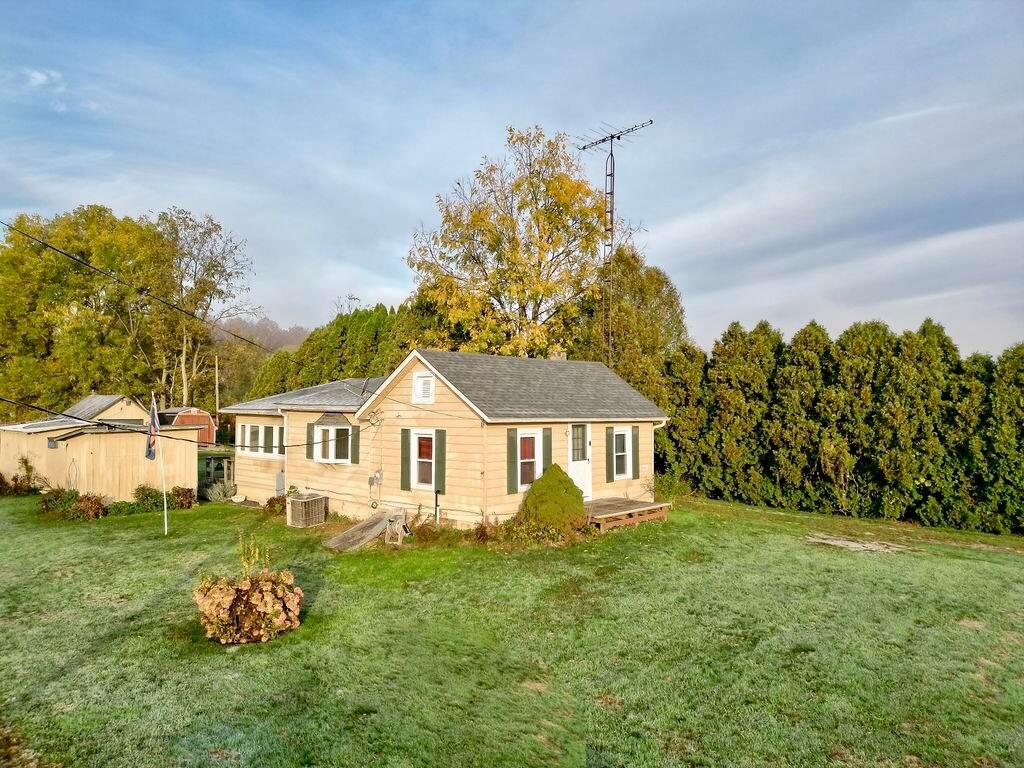 13683 Upper Fredericktown Road Mount Vernon OH 43050