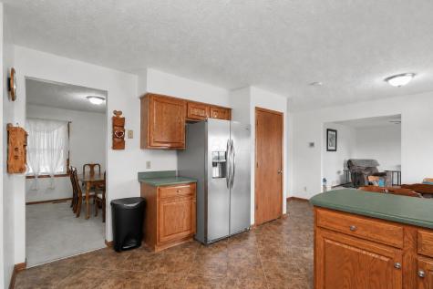 6096 Windfall Road Galion OH 44833