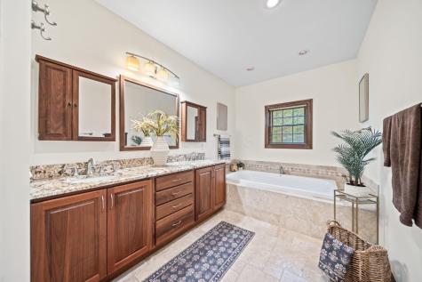 9426 Bennington Chapel Road NW Centerburg OH 43011