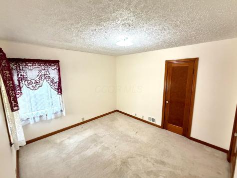 805 Newark Road Mount Vernon OH 43050
